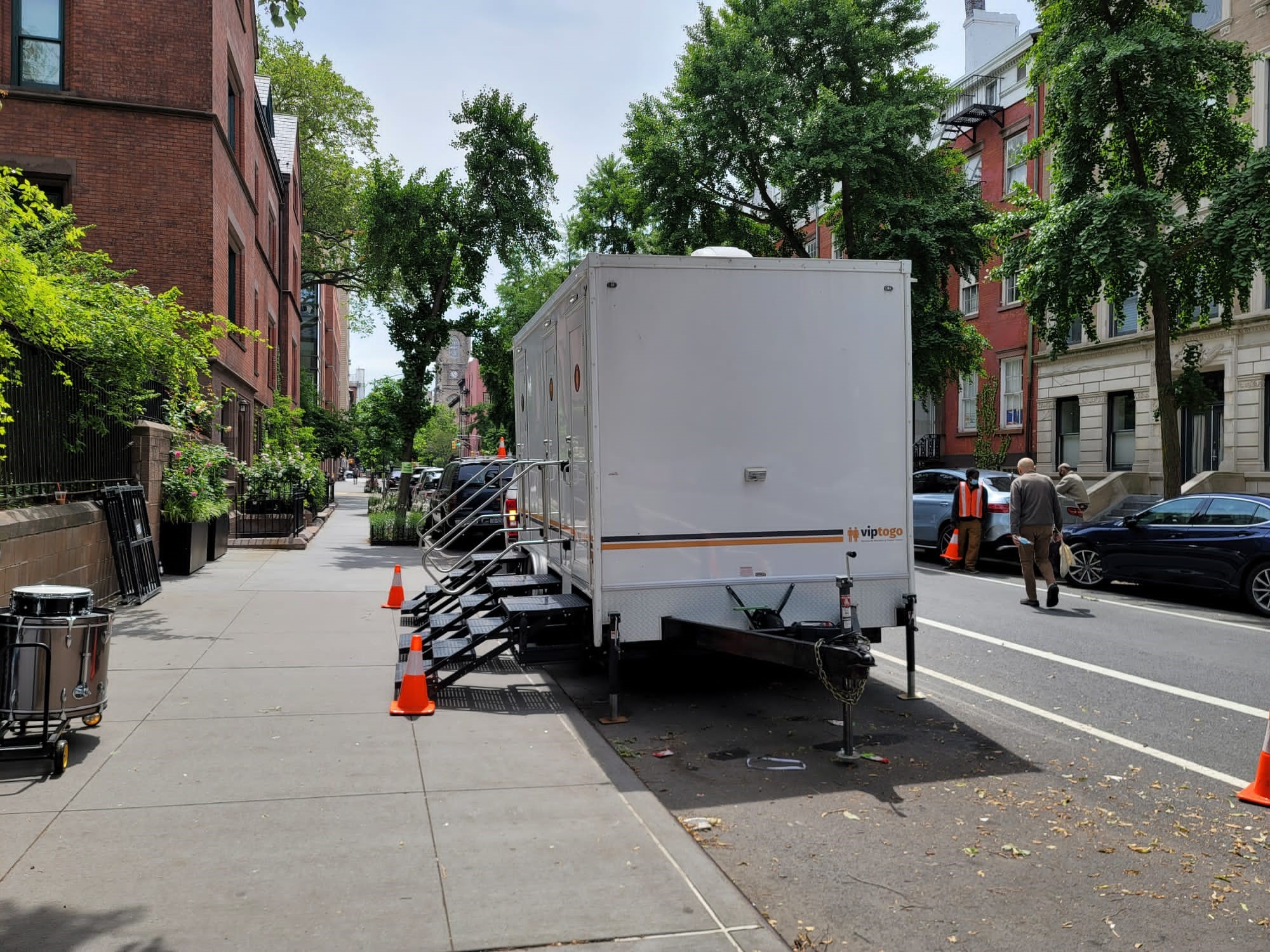 Restroom trailer on a city block